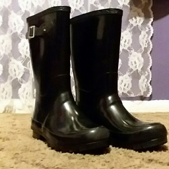 Black rainboots - Picture 3 of 3